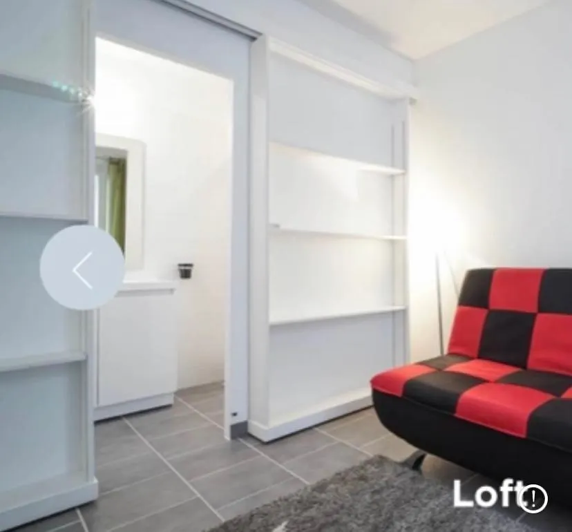 Apartment Studio Pres De La Porte Maillot Paris France